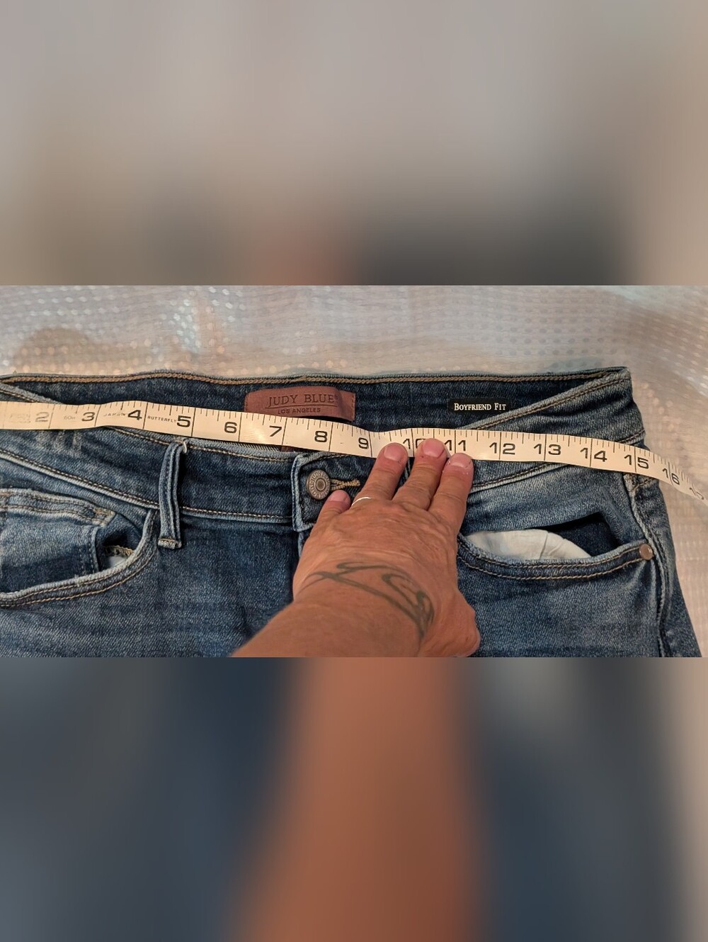 JUDY BLUE Medium Wash Blue Boyfriend Jeans